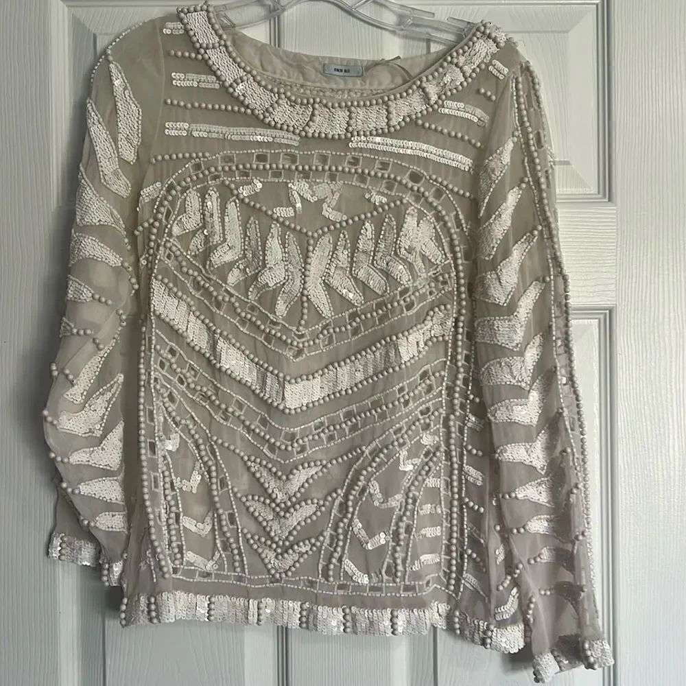 Kimchi Blue Bead & Sequin Top - BRAND NEW - White Beautiful Long Sleeve - Small